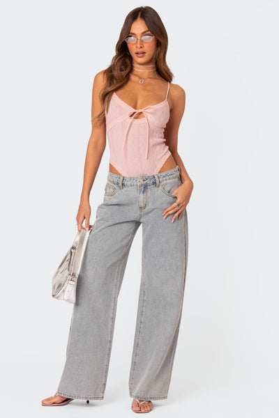 Emma Bow Tie Jeans - Oversized Jeans mit Bows