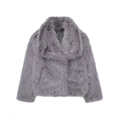 Emilia – Viraler Faux-Fur-Mantel